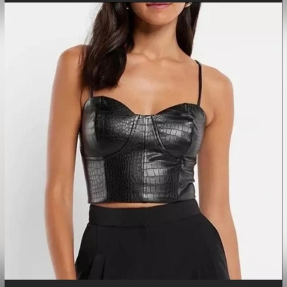 Express Tops - Express like new women's Size Medium, Black Body Corset Crop Tank.